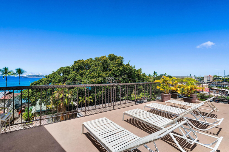 Property grounds 4, Kona Plaza#218, Hawaii