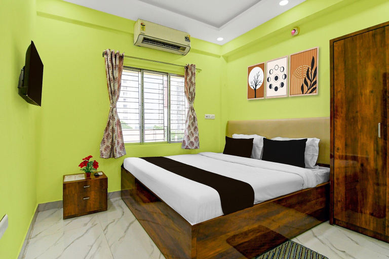Room 3, Hotel O Axis Mall New Town, North 24 Parganas