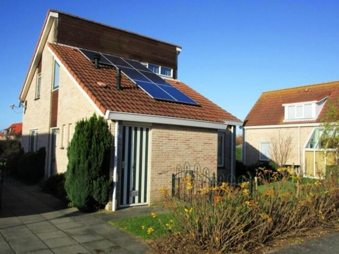 Exterior 3, Bungalow in Breskens Near Beach & Lighthouse, Sluis