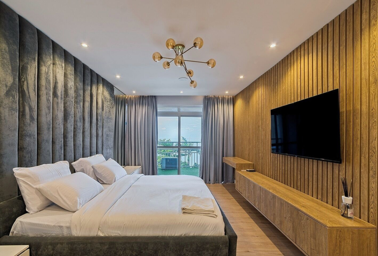 Room 3, Foyin Luxury Apartment And Hotels, Olorunda