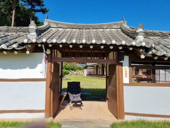 Others 2, Hakdong Hanok Pension, Gangneung