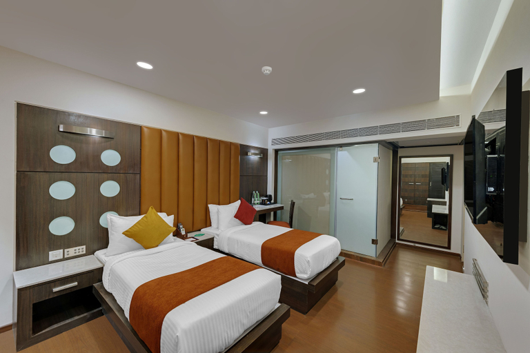 Bedroom 2, Comfort Inn Metropolis, Mumbai Suburban