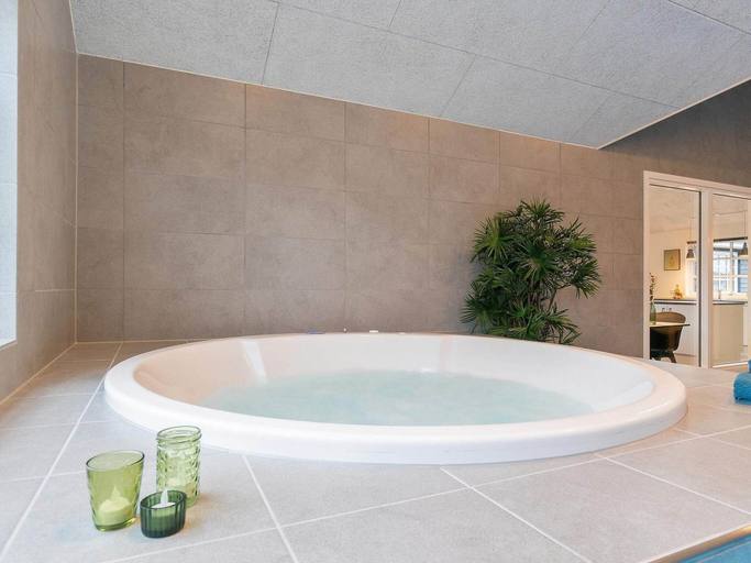 Bathroom 3, Holiday Home in Nørre Nebel, Varde