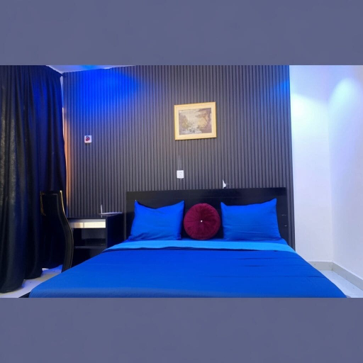 Room 4, De-prominent hotel and suites, Obafemi-Owode