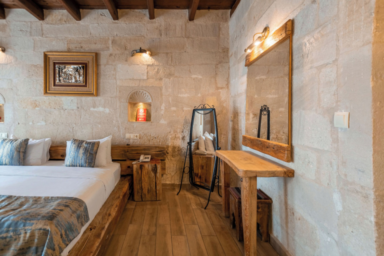 Bedroom 2, Divan Cave House, Nevşehir