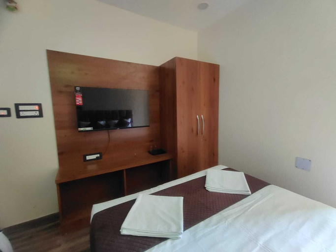 Room 3, Shri Khatu Shyam Residency, Varanasi