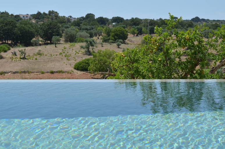 Others 3, B&B Fuga al Trullo, Brindisi