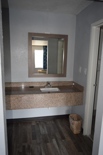 Bathroom 4, Americas Best Value Inn & Suites Murfreesboro, Rutherford