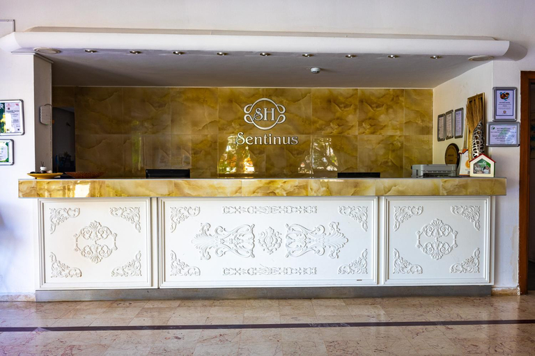 Public Area, Sentinus Beach Hotel, Kuşadası