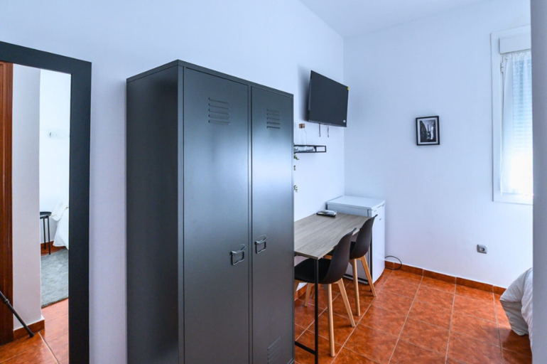 Room 5, Hotel Lazkao, Guipúzcoa