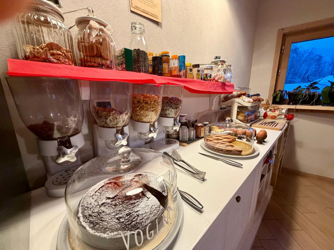 Food & Drinks 4, Bellaguarda ROOMS 10min da Tirano, Sondrio