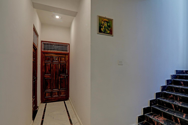 Public Area 5, Hotel Aanandwan Palace, Varanasi