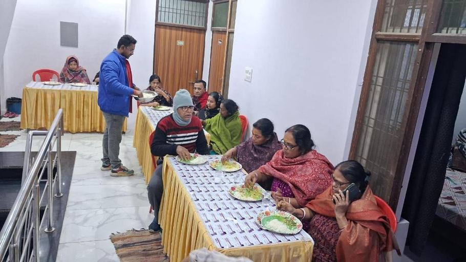 Food & Drinks, Shree Bankey Bihari Atithi Bhawan, Mathura