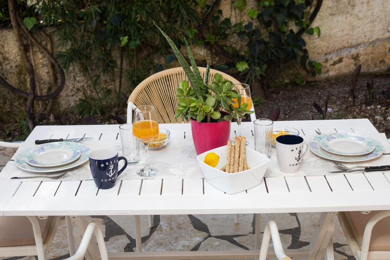 Food & Drinks 5, Kiki's Apartments, Ionian Islands