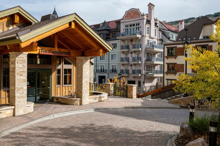 Exterior & Views 1, Alpine Getaway - Spacious 2BR & 2BA Near Hiking & Biking, Eagle