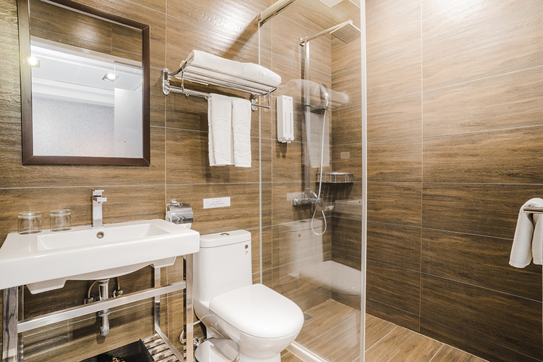 Bathroom 3, Royal Rose Hotel Ximen, Taipei City