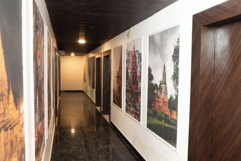 Exterior 3, Laxmi Vilas, Varanasi