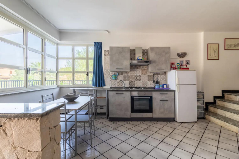 Kitchen 3, Villa Sikania, Ragusa