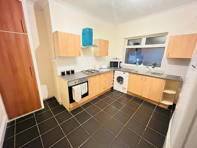 Private kitchen 3, Pets - Parking - Patio - Wifi - Sleeps 4, Durham
