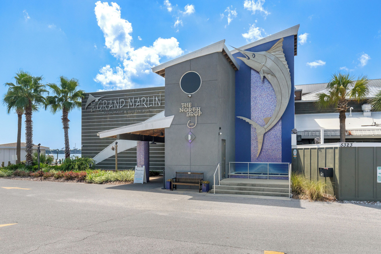 Point of interest 3, Pelican Perch! 3BR 3BA Corner Beachfront Condo w/ Epic Views, Sleeps 9, Bay