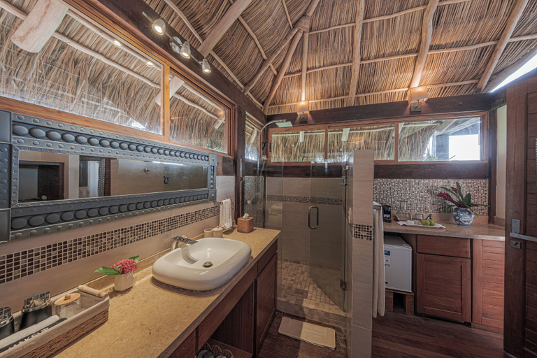 Bathroom 4, Hotel Boutique Siete Lunas, Compostela