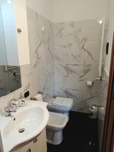 Bathroom 2, B&b Villa Sofia, Novara