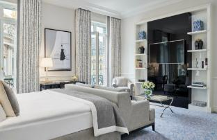 Suite room, InterContinental Paris le Grand, an IHG Hotel, Paris