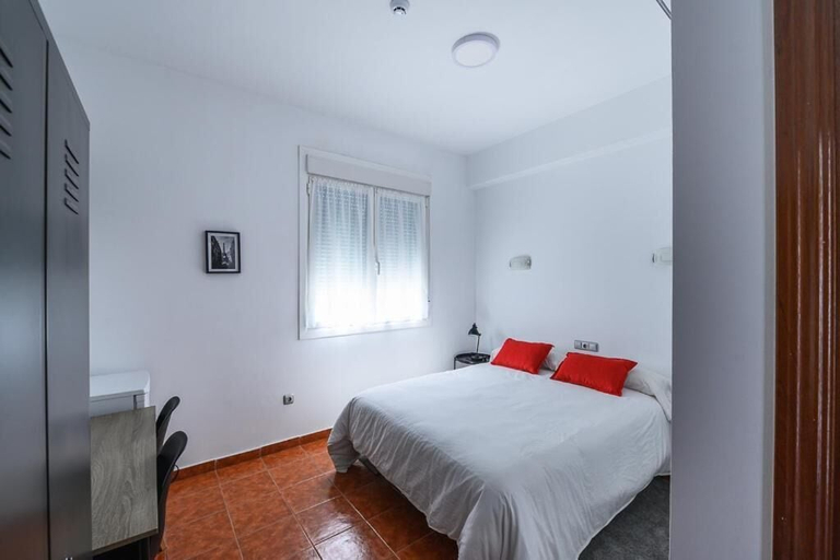 Room 4, Hotel Lazkao, Guipúzcoa