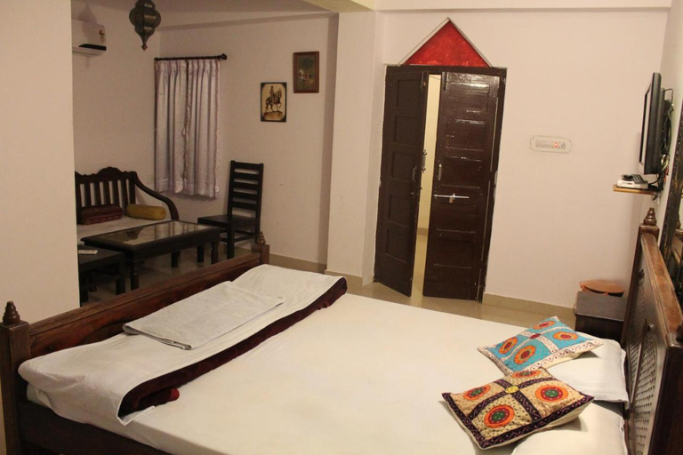 Bedroom 2, Kesar Heritage A Hybrid Home Stay, Jodhpur