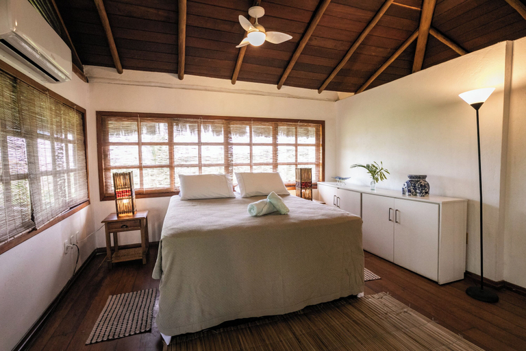 Room 3, Pousada Colmeia, Santa Cruz Cabrália