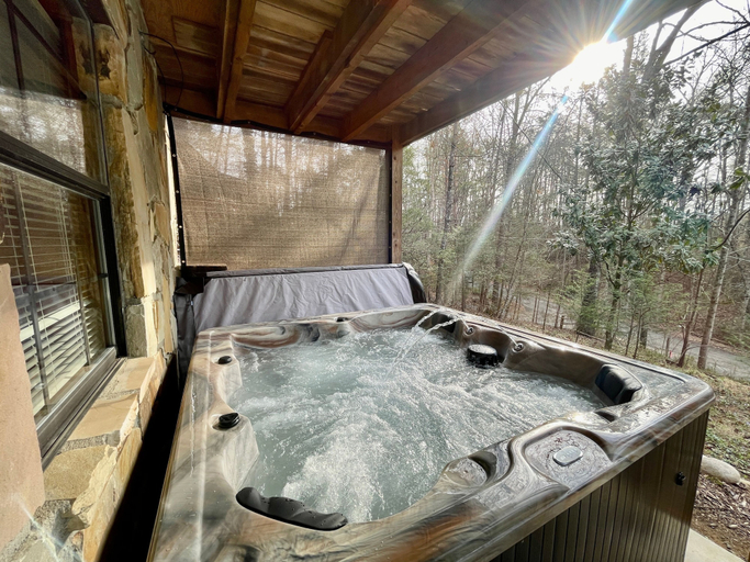 Bathroom 4, Bruno's Mountain Cave 3 Bedroom Cabin by RedAwning, Sevier