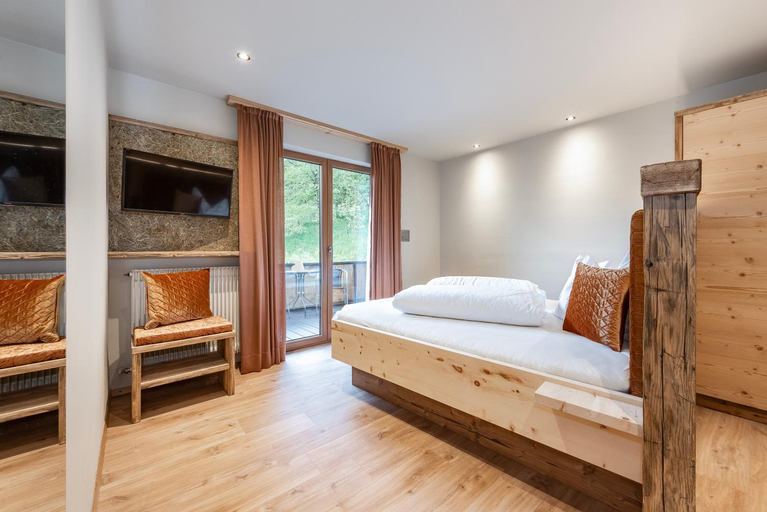 Bedroom 2, Pension Sankt Ursula, Bolzano