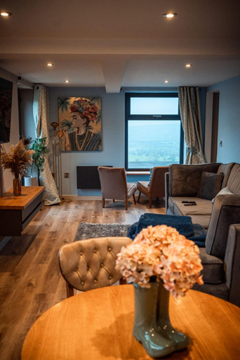 Others 5, The Wellsprings Lodges and Restaurant, Lancashire