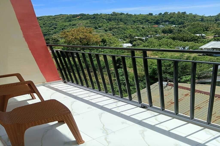 Property grounds, Cozzy Lentera Homestay, West Manggarai