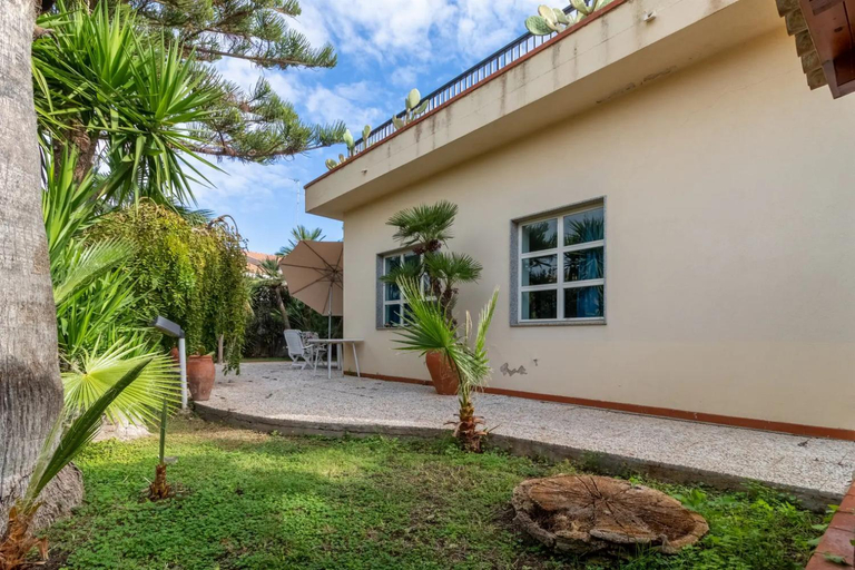 Exterior view 2, Villa Sikania, Ragusa