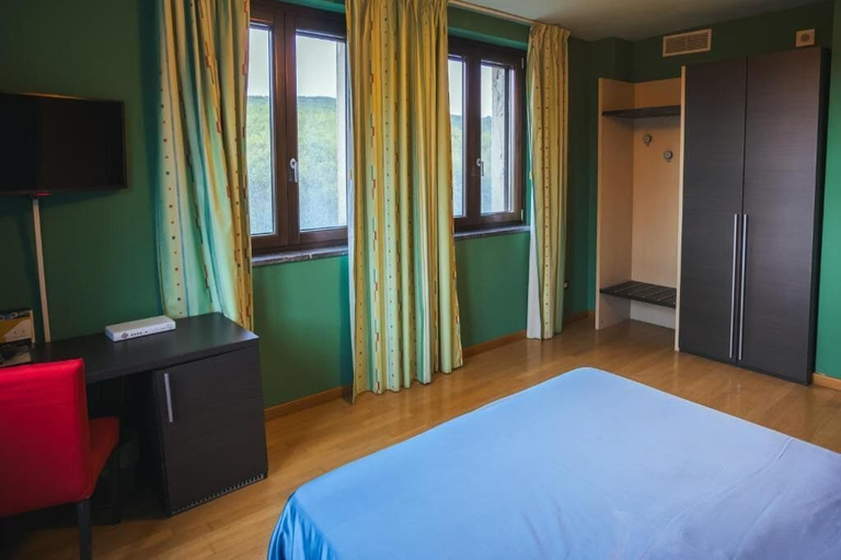 Room 2, Sotto il cielo Hotel, Potenza