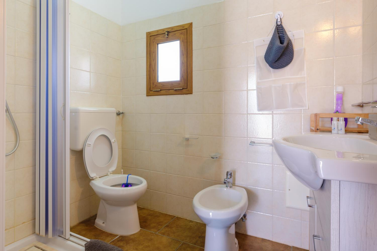 Bathroom, Mamba House 3, Lecce