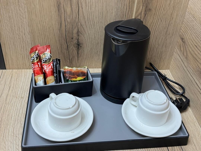 Coffee and/or coffee maker 2, Toi At-Bashy hotel, At-Bashi