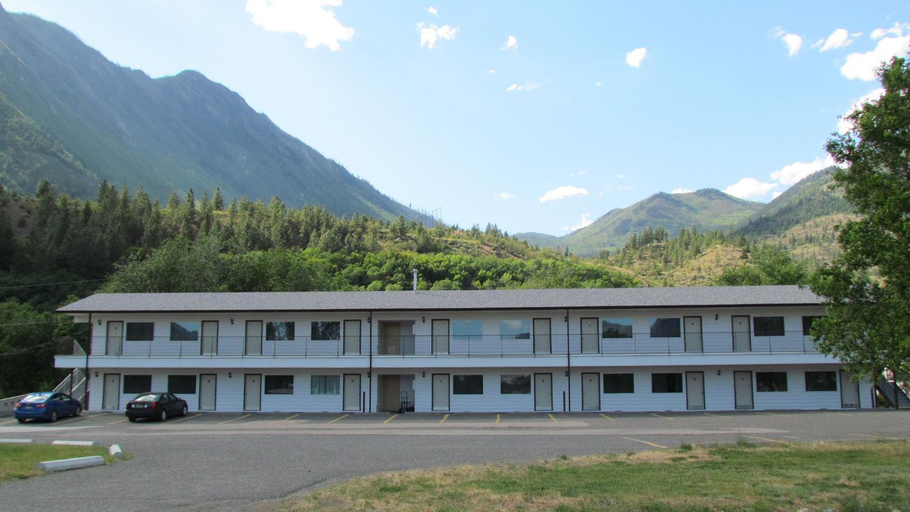 4, Retasket Lodge & RV Park, Squamish-Lillooet