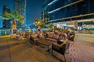 Food & Drinks 2, Park Regis Business Bay, Dubai