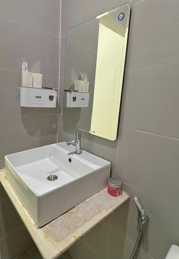 Bathroom 3, Glory Hue Homestay, Huế