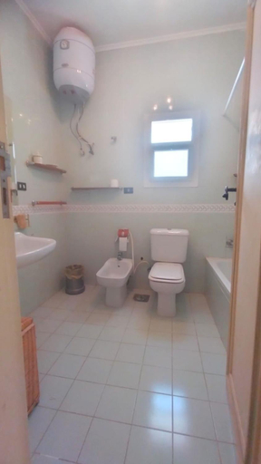 Bathroom 4, Hurghada Beach House, Al-Ghurdaqah
