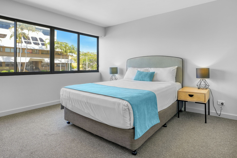 Bedroom 4, Gladstone Reef Hotel Motel, Gladstone