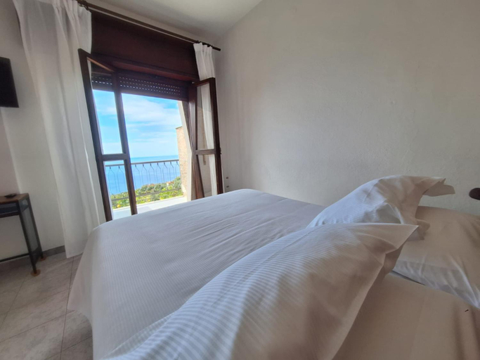 Bedroom 2, Hotel Due Gemelli, La Spezia