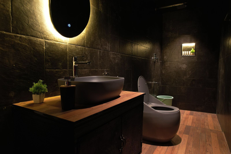 Bathroom 3, At Venue Groups, Dindigul