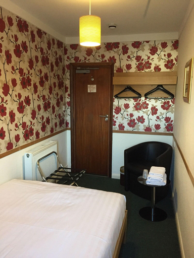 Bedroom 3, London Visitors Hotel, London