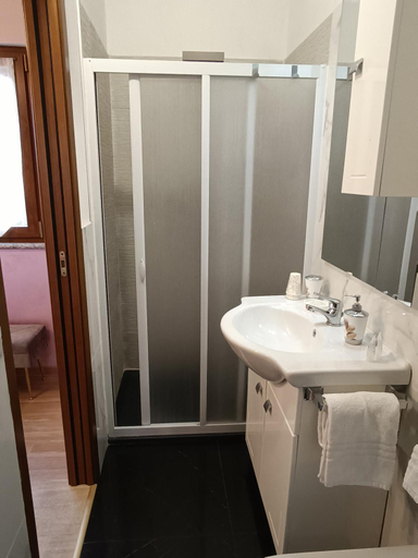 Bathroom 4, B&b Villa Sofia, Novara