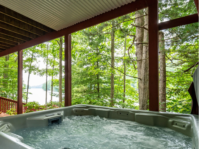 Sport & Beauty, Loch Haven by Taylor Made Deep Creek, Garrett