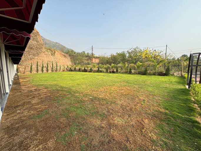 Exterior 5, Cullinan Hotel & Restaurant, Bilaspur
