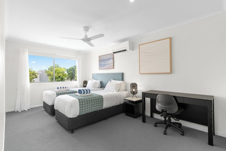 Bedroom 3, Direct Collective - Breeze on Brightwater, Maroochy - Buderim